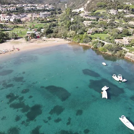 Baia Pitrizza Vista Mare Liscia di Vacca