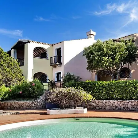 Baia Pitrizza Vista Mare Appartement *