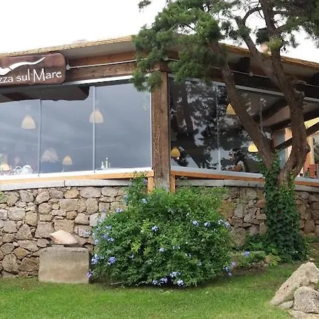Baia Pitrizza Vista Mare リーシャ・ディ・ヴァッカ